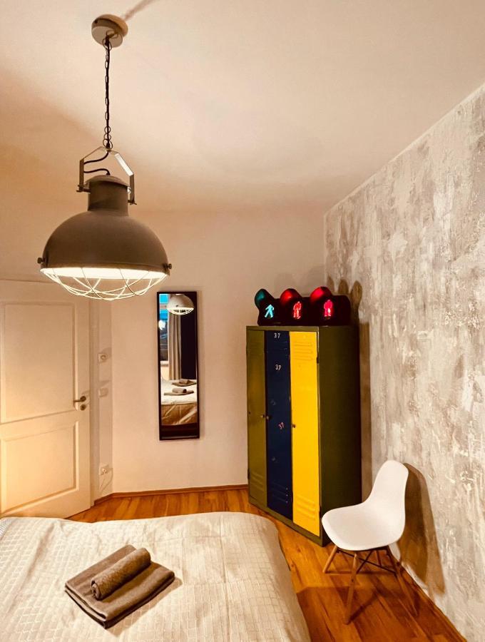 Edle Ferienwohnung - Industrial Style Dresden Ngoại thất bức ảnh