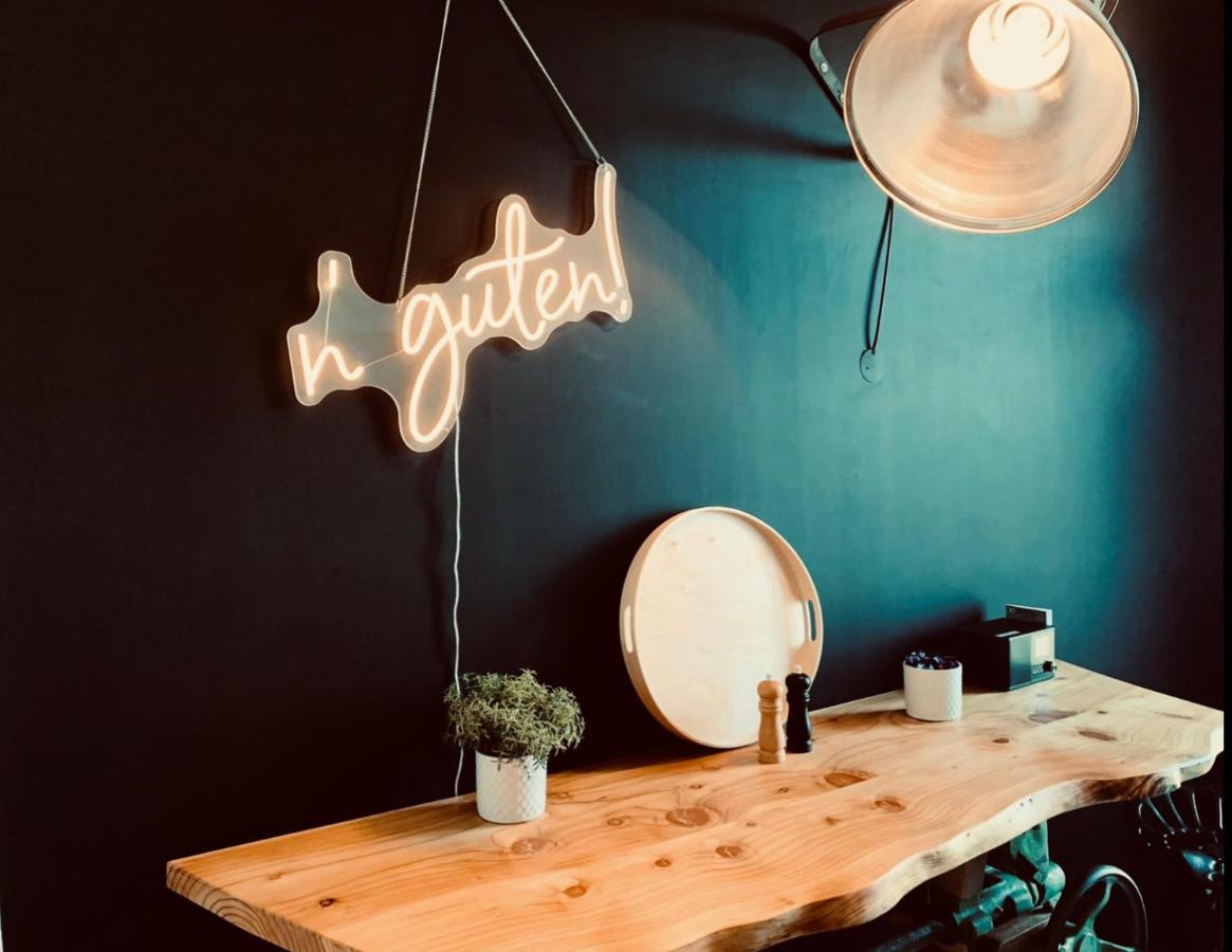 Edle Ferienwohnung - Industrial Style Dresden Ngoại thất bức ảnh